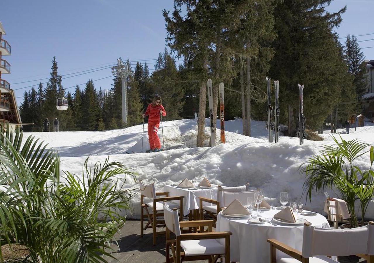 Residence Le Domaine Du Jardin Alpin - Courchevel 1850 Bagian luar foto